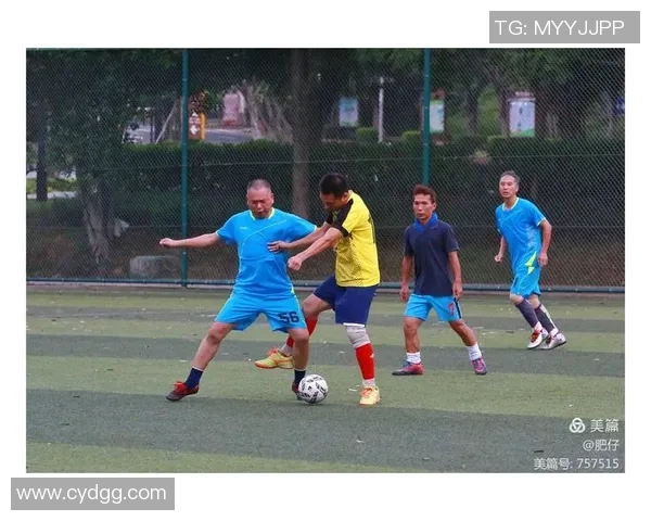 五邑足球明星阵容全解析揭秘他们的成长历程与辉煌成就 五邑足球明星阵容全解析揭秘他们的成长历程与辉煌成就