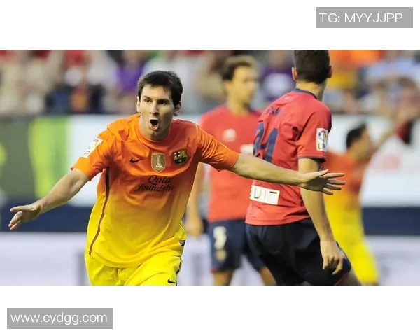 足球明星壁纸展现霸气风范尽显球场魅力与激情瞬间