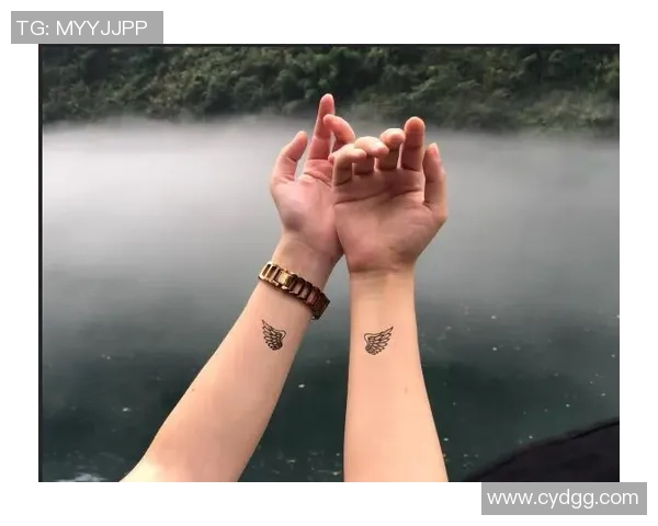 足球明星女纹身图案解析展现个性与魅力的艺术之旅